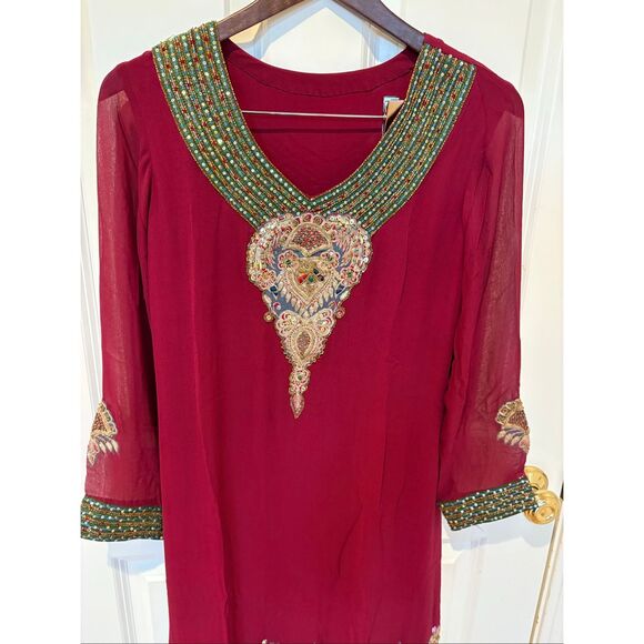 Fuschia Embellished Churidaar - Picture 2 of 15